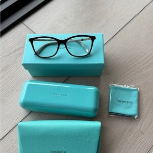 Tiffany & Co. Eyeglasses with all accessories